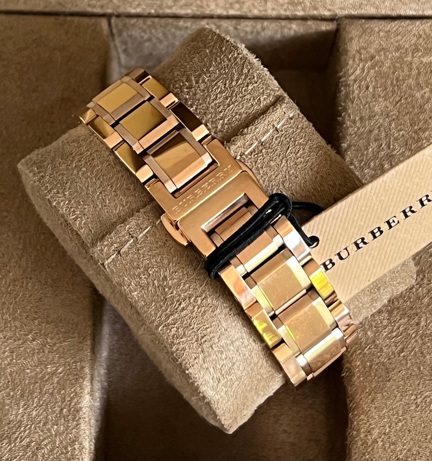Burberry Women’s The City Rose Dial Rose Gold-Tone Watch