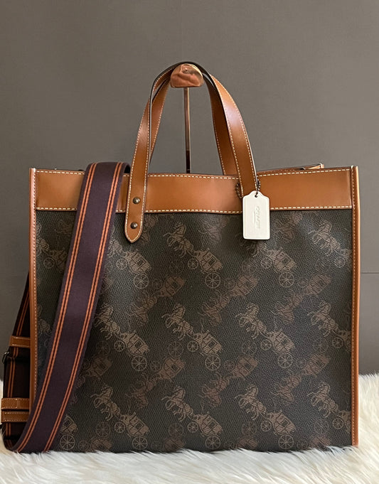 Coach Field Tote 40 with Large Horse and Carriage Print