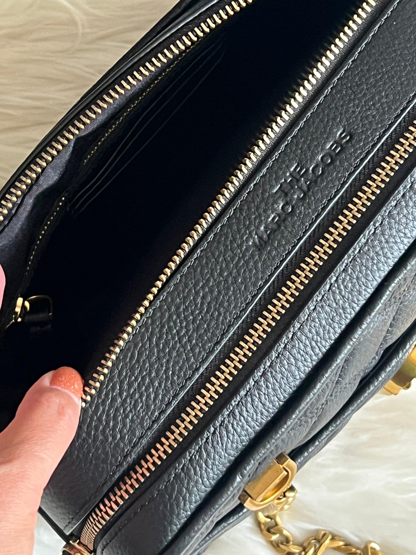 Marc Jacobs The Status Shoulder Bag