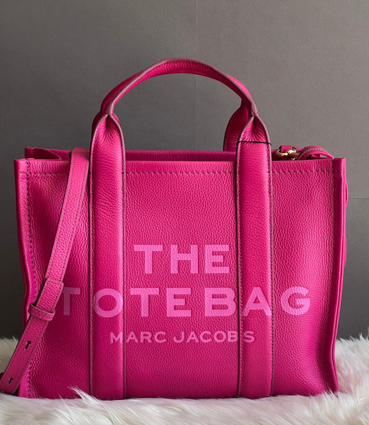 Marc Jacobs The Leather Medium Tote Bag
