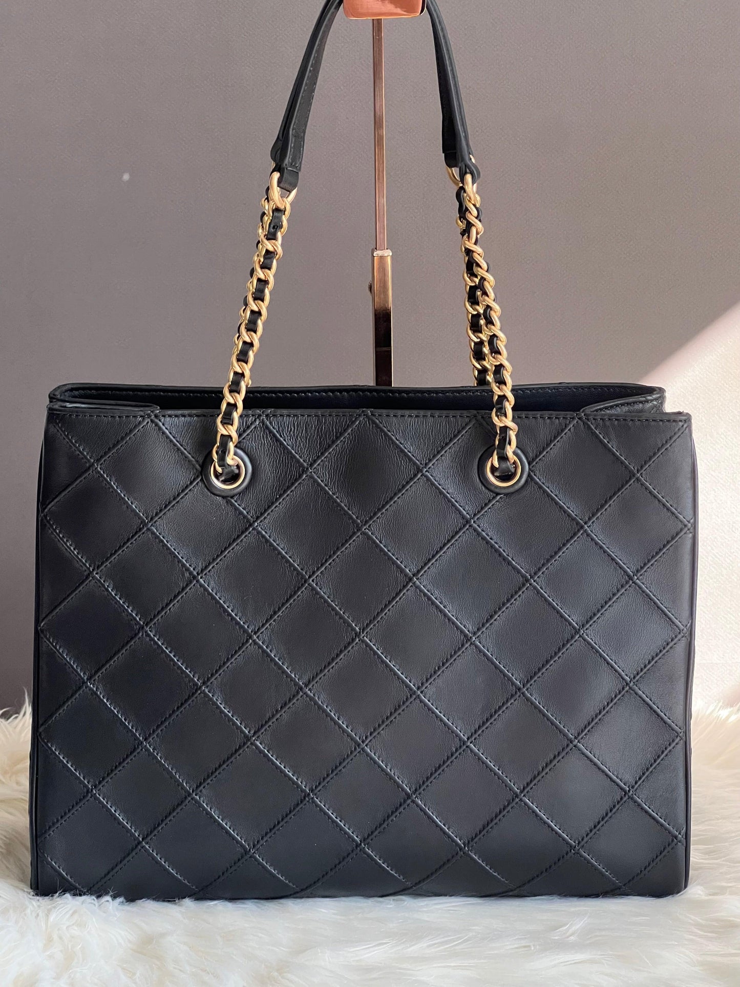 Tory Burch Fleming Leather Tote Bag