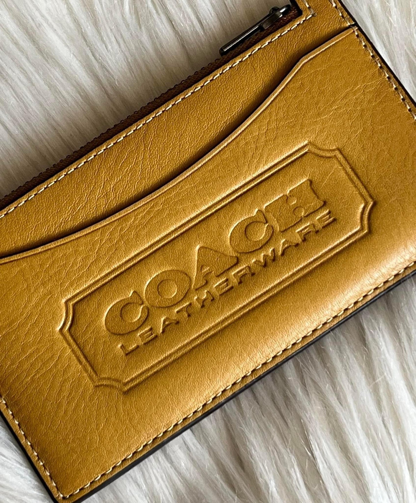 Coach Men’s Zip Card Case with Coach Badge