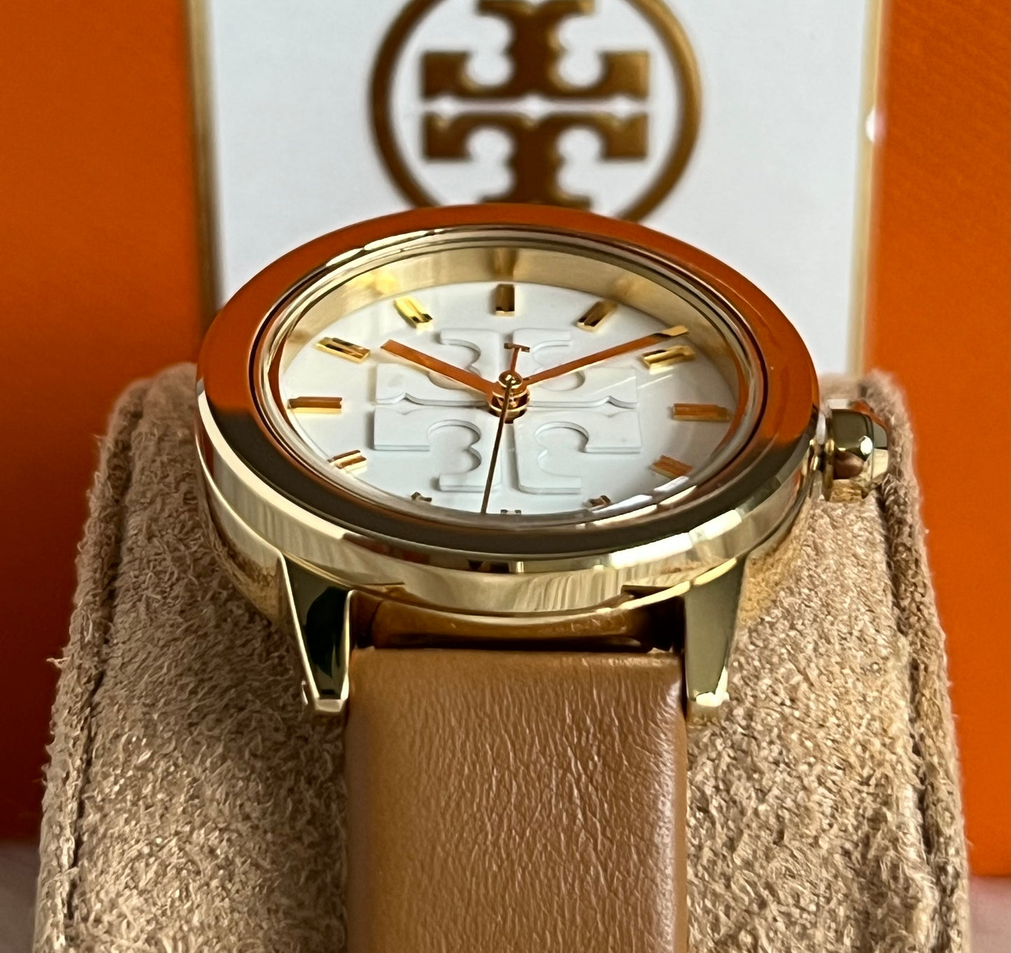 Tory Burch Gigi Leather Strap Watch Gift Set