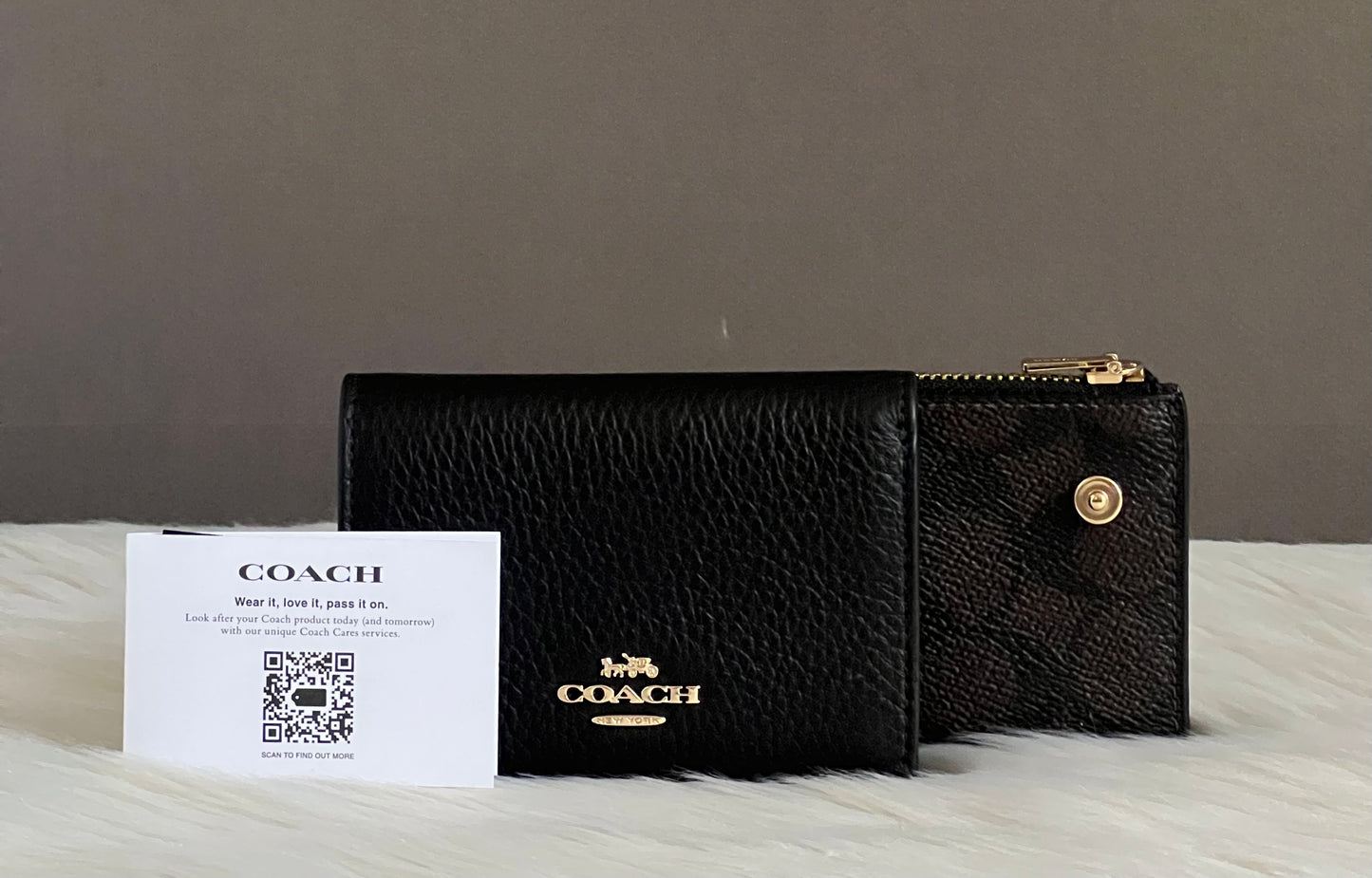 Coach Card Holder Wallet In Signature Canvas