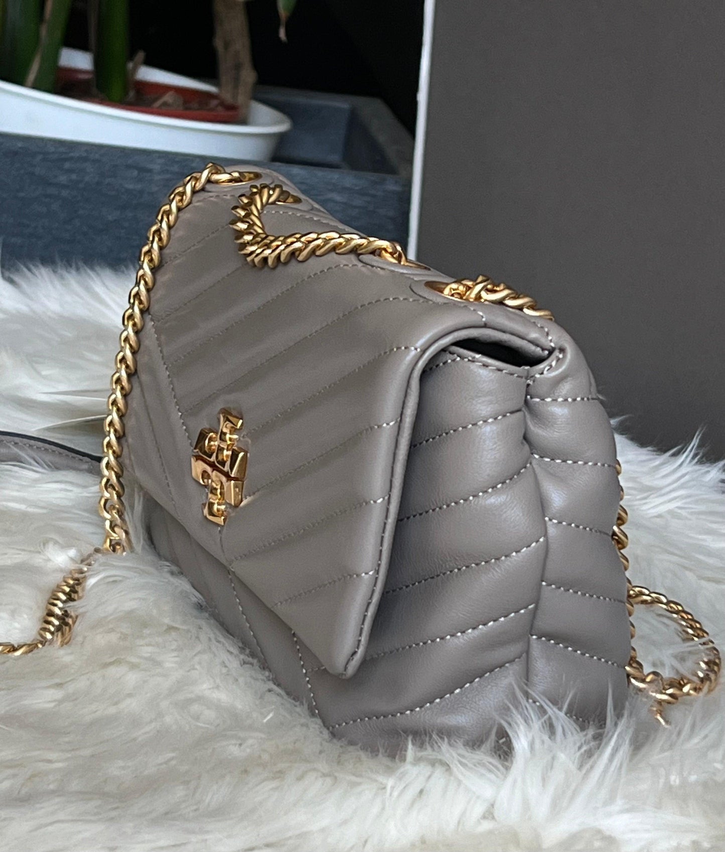 Tory Burch Small Kira Chevron Convertible Shoulder Bag