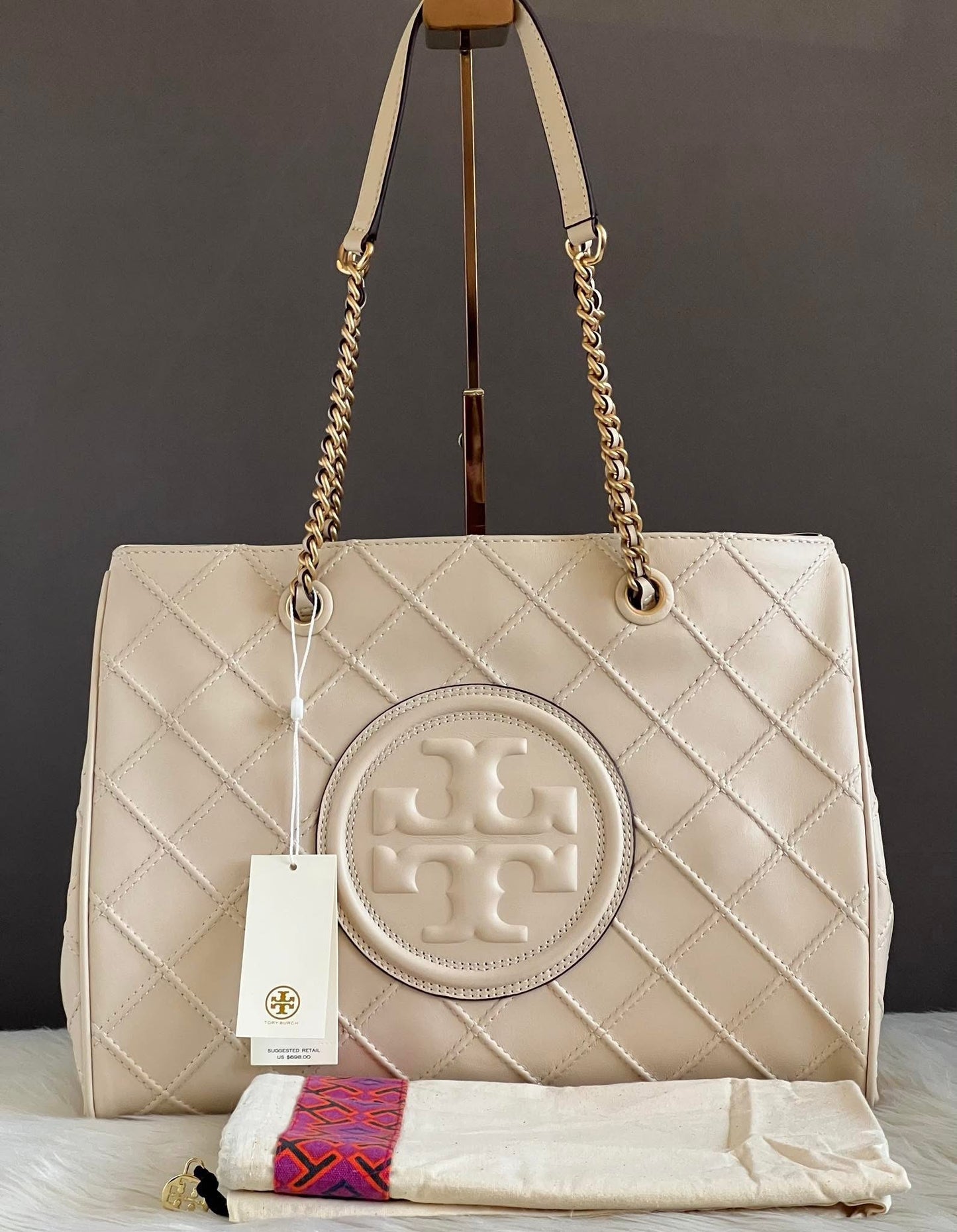 Tory Burch Fleming Soft Chain Tote