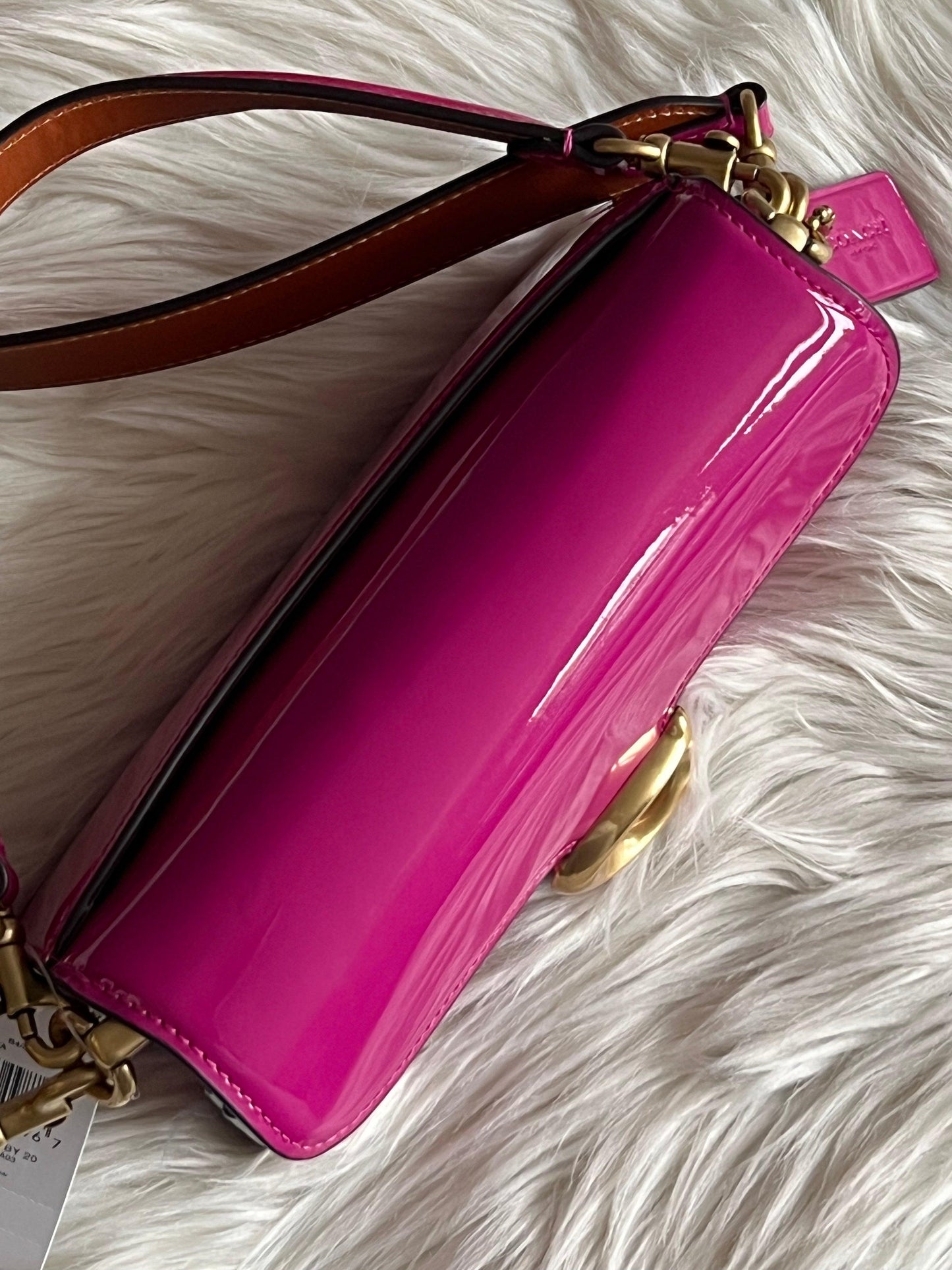 Coach Tabby Shoulder Bag 20 in Signature Leather