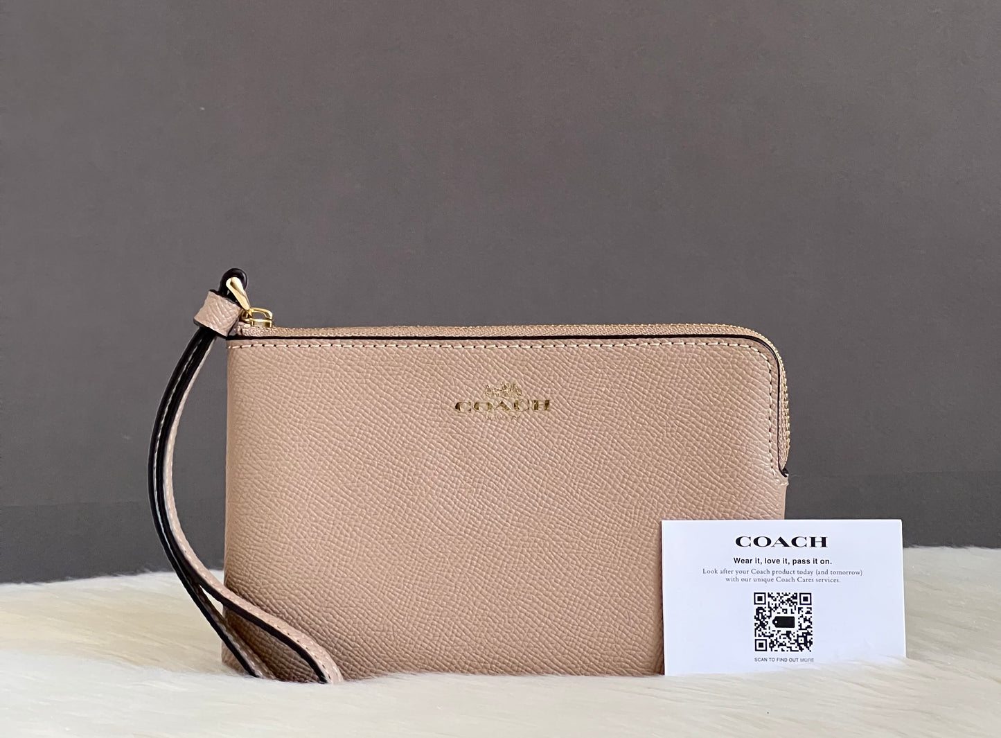 Coach Corner Zip Wristlet