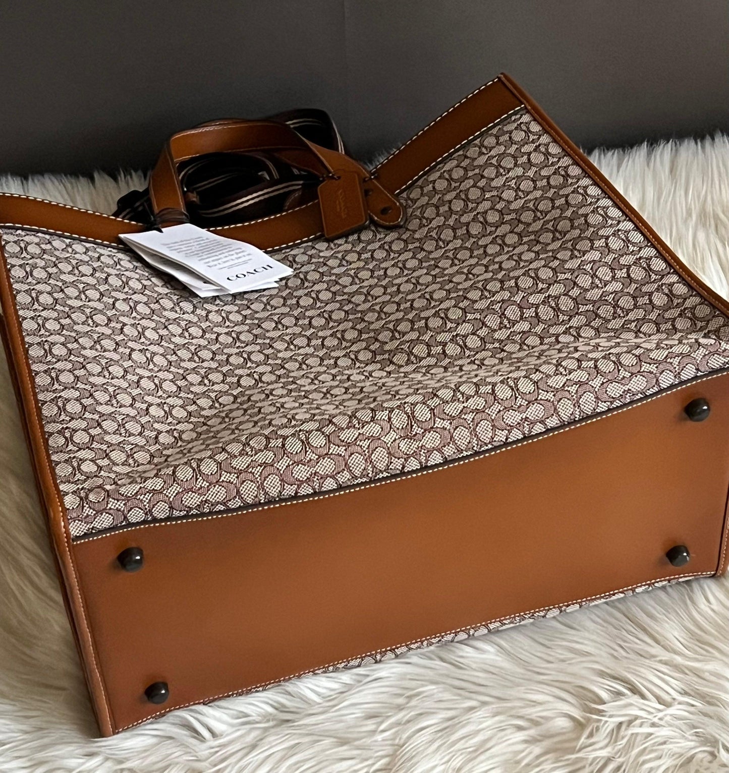 Coach Field Tote 40 in Micro Signature Jacquard