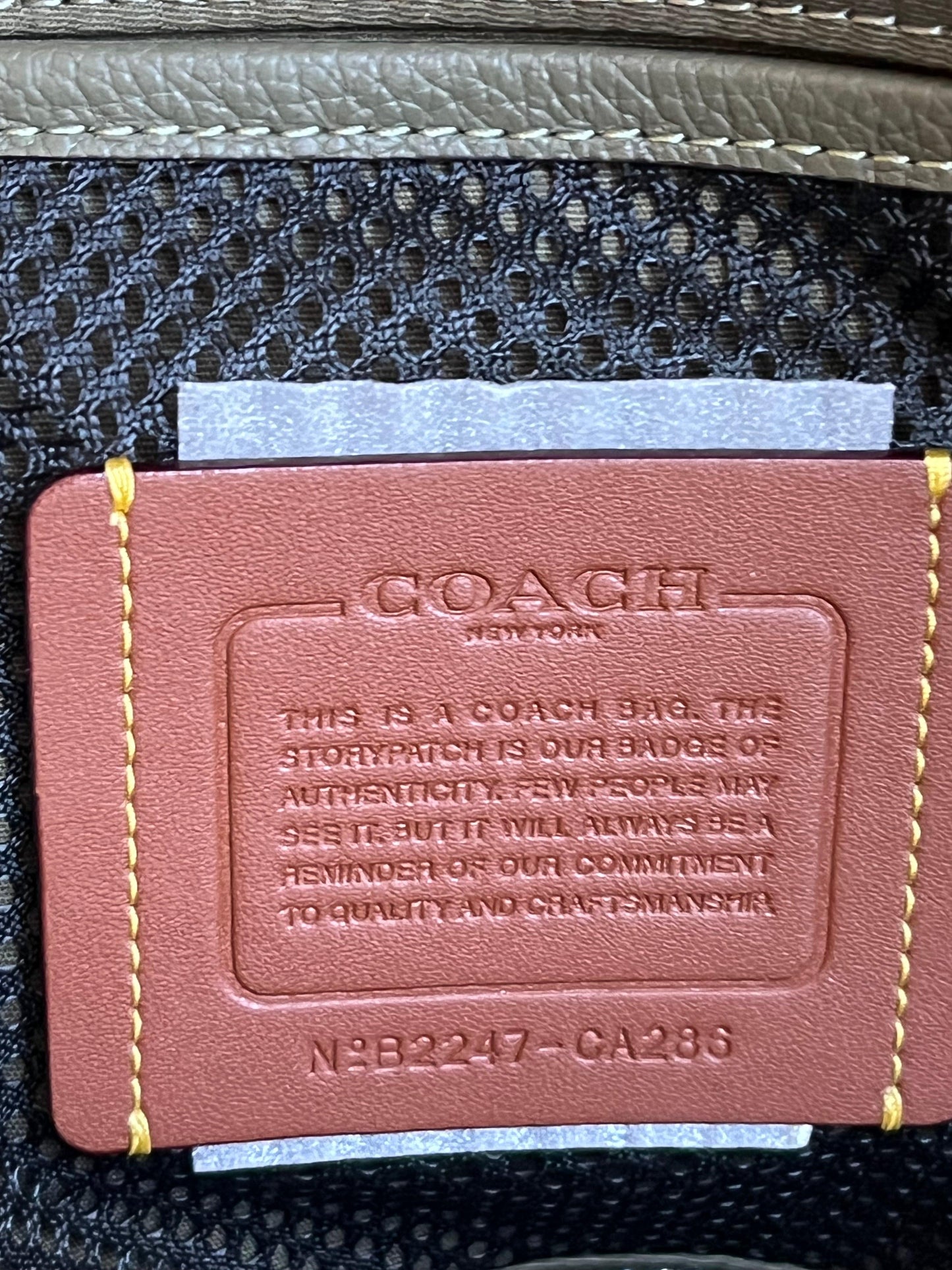 Coach Gotham Pack In Signature Leather