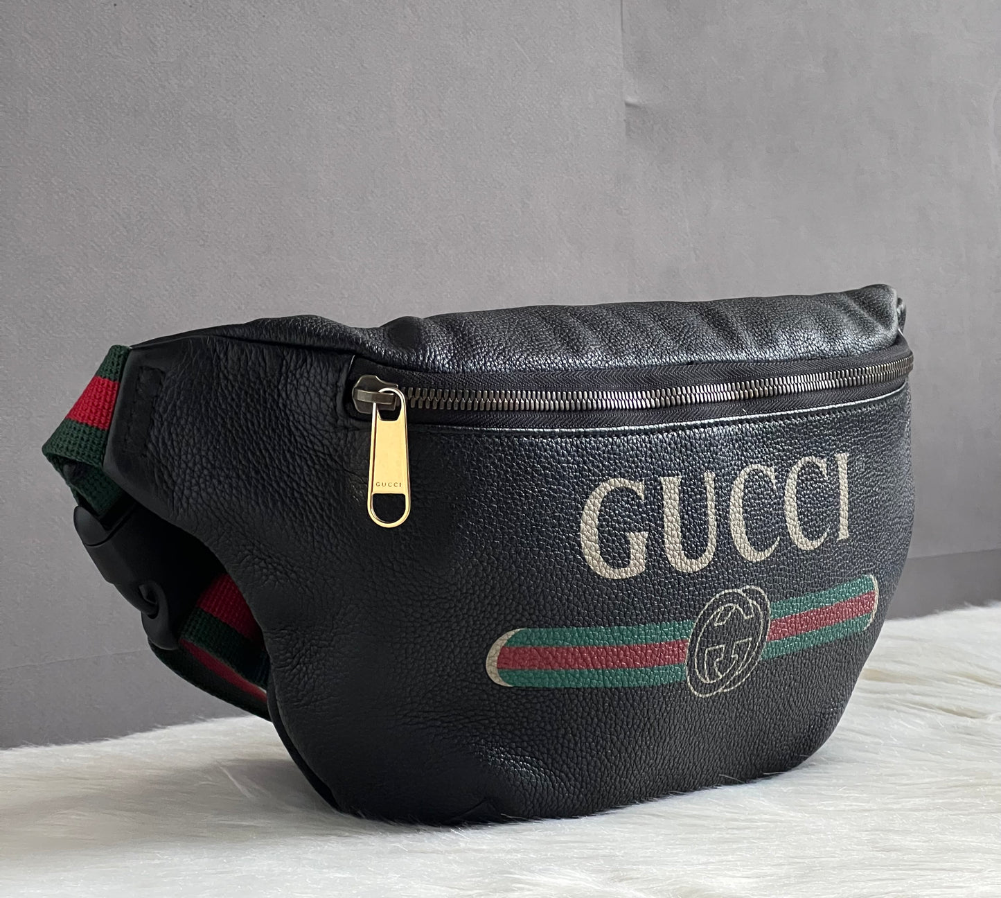 Gucci Logo Print Leather Belt Bag