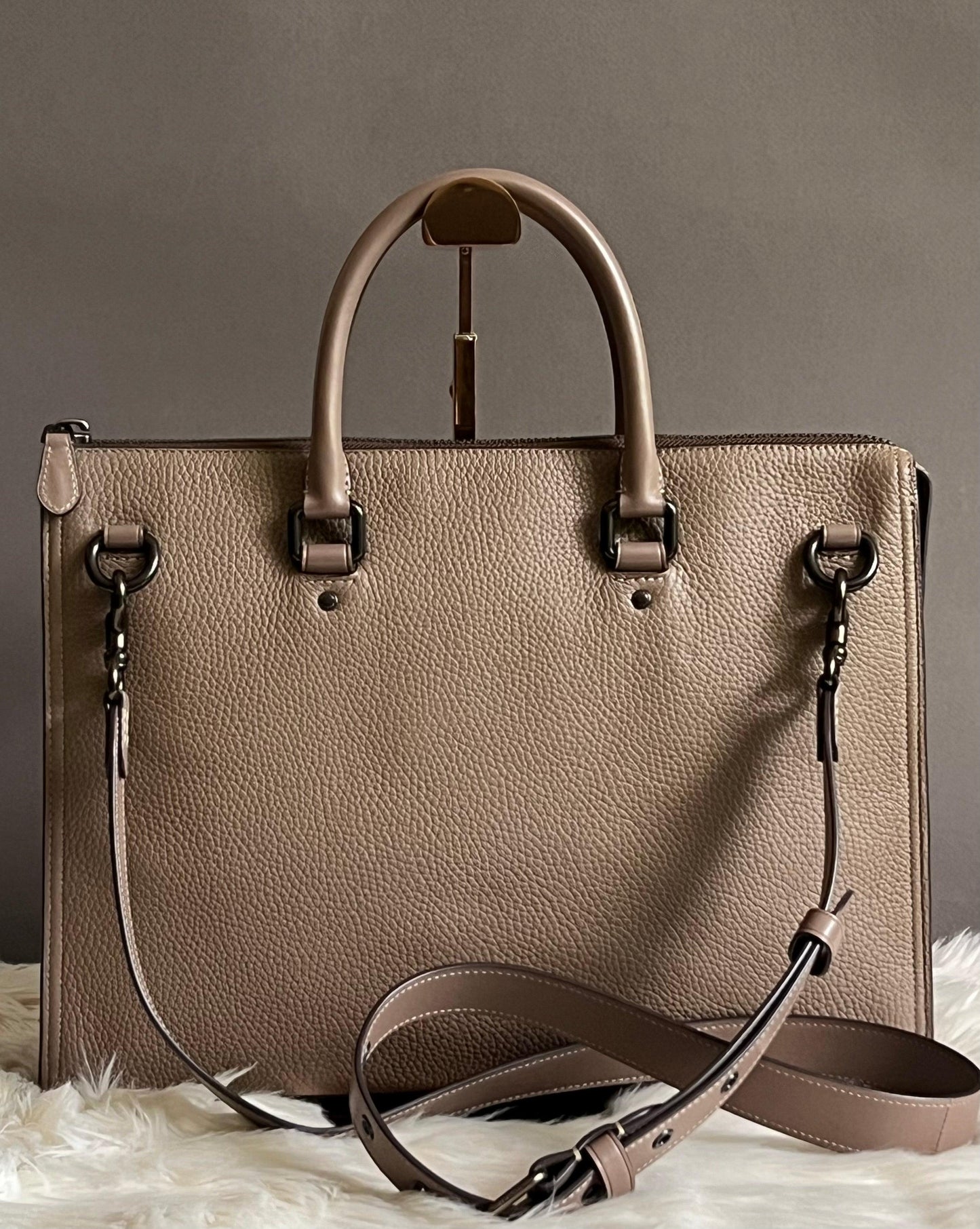 Coach Gotham Brief