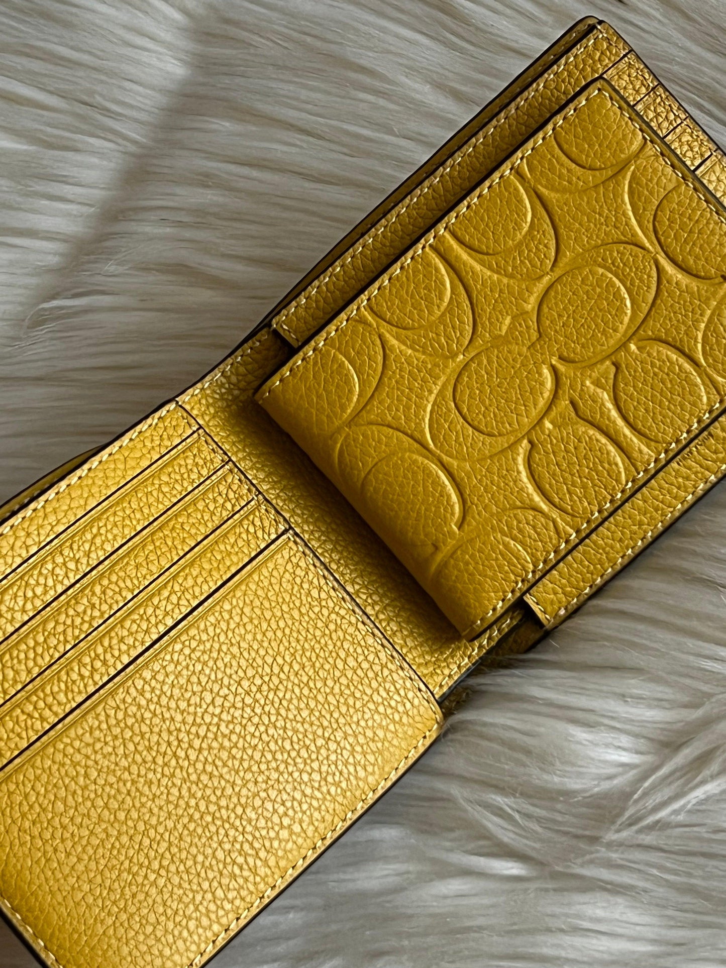 Coach Men’s 3-in-1 Wallet in Signature Leather