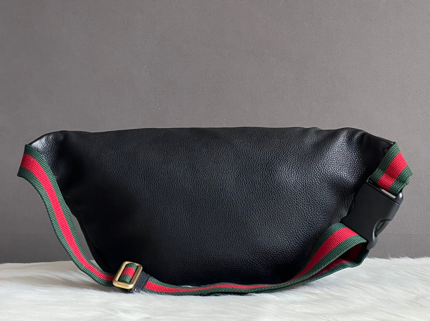 Gucci Logo Print Leather Belt Bag