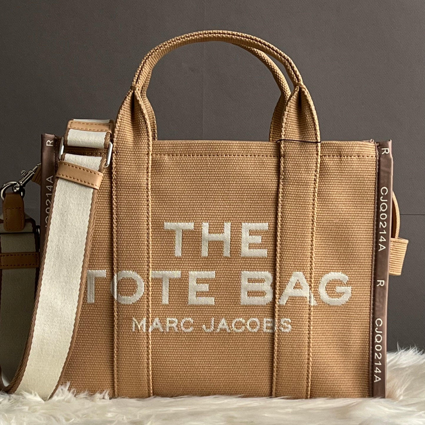 Marc Jacobs The Jacquard Medium Tote Bag