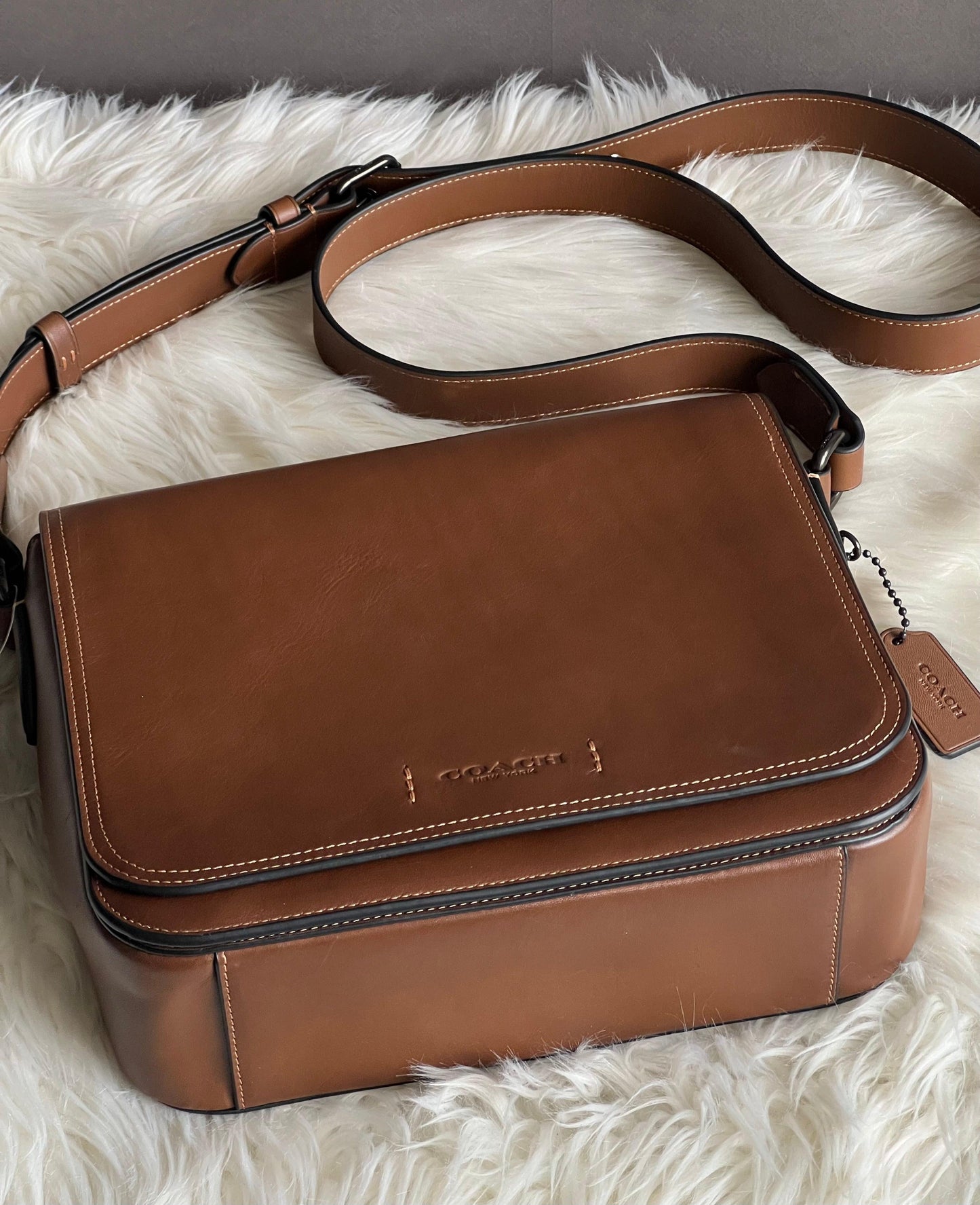 Coach Gotham Messenger 27