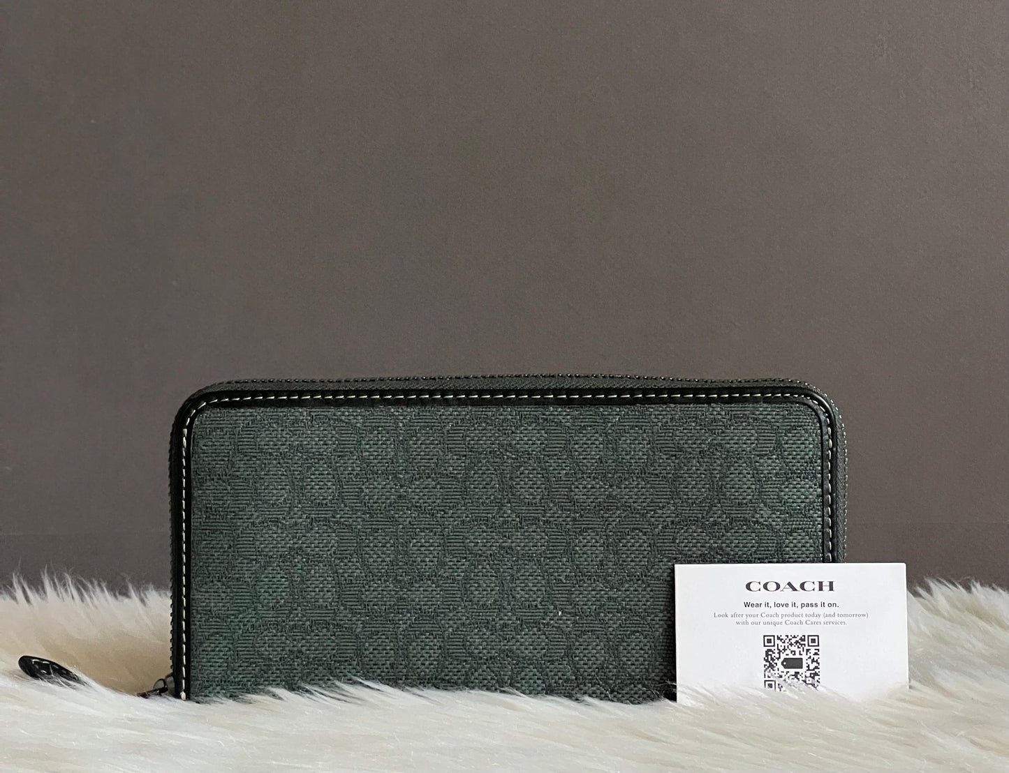 Coach Accordion Wallet in Micro Signature Jacquard