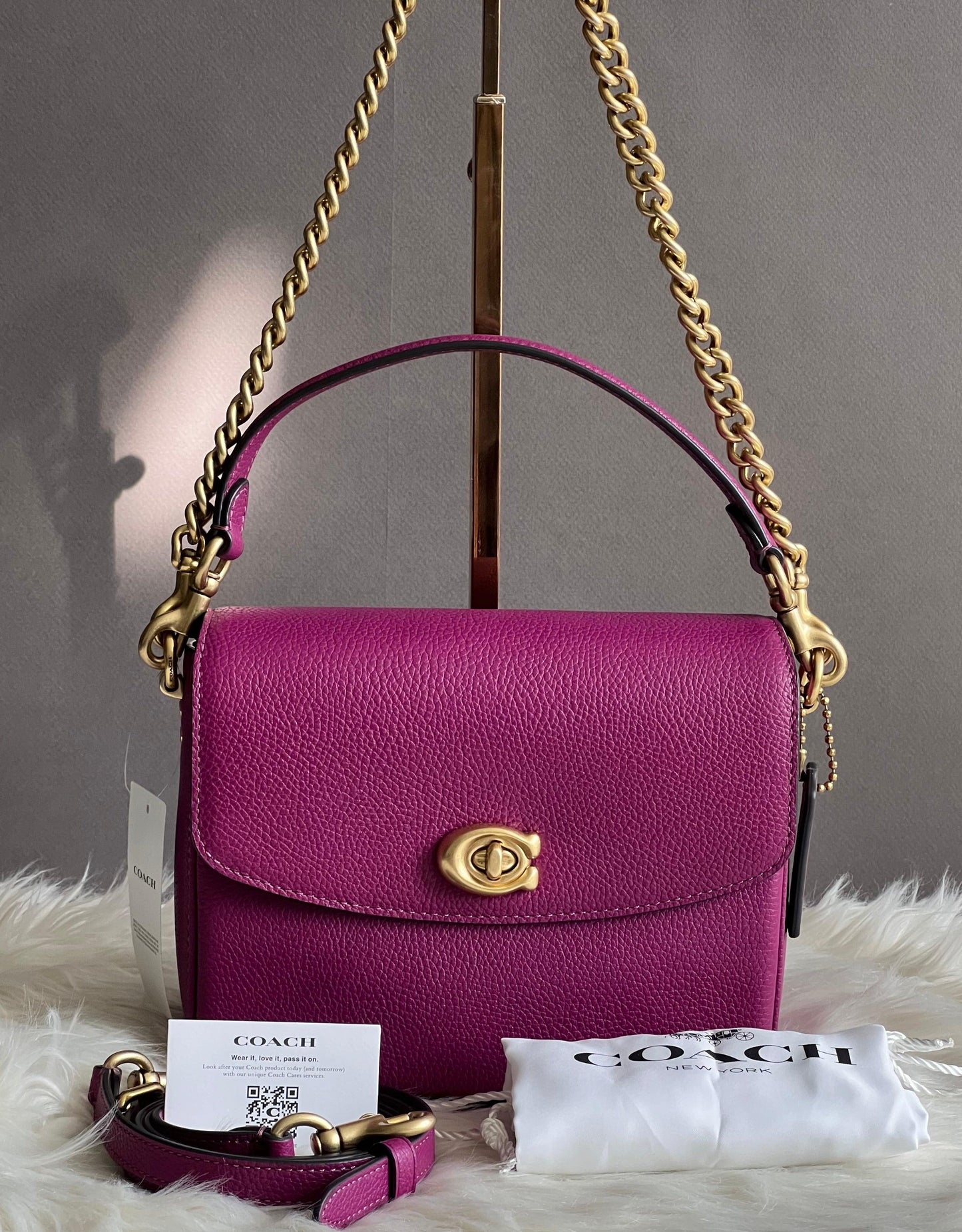 Coach Cassie Crossbody 19