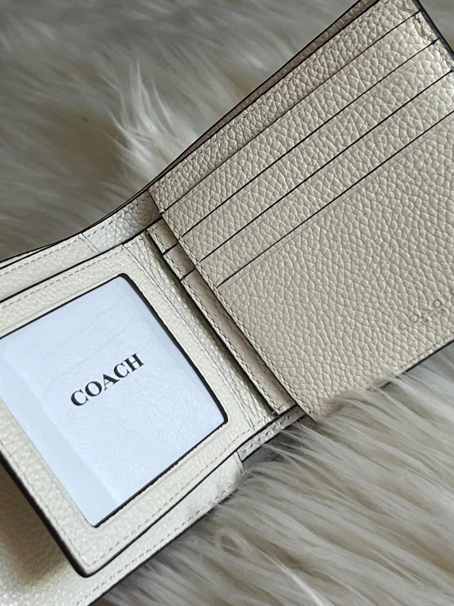 Coach Men’s 3-in-1 Wallet in Signature Leather