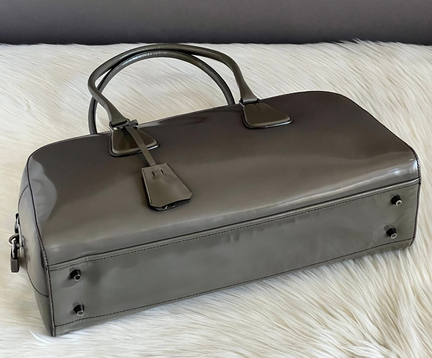 PRE-LOVED - Prada Spazzolato Leather Shoulder Bag