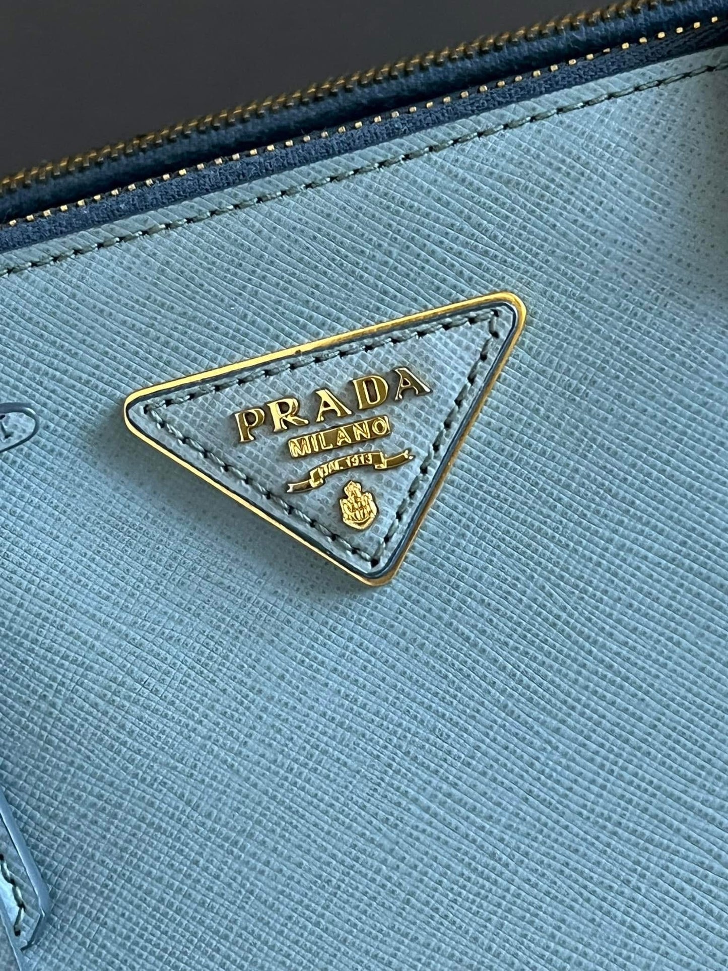 Prada Saffiano Lux Medium Galleria Zip Tote