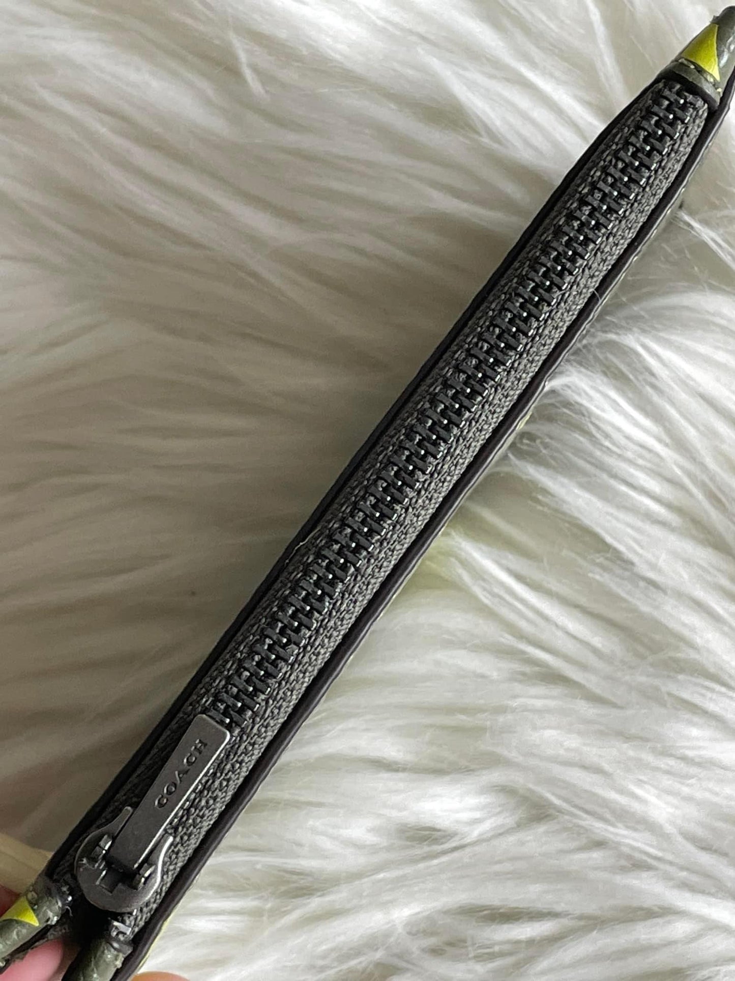 Coach Zip Card Case in Signature Leather