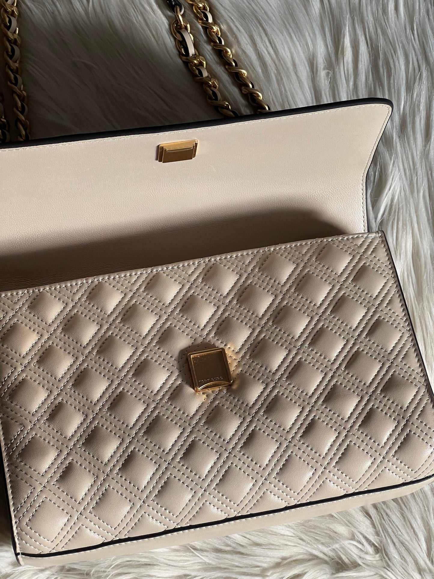 Tory Burch Fleming Convertible Shoulder Bag