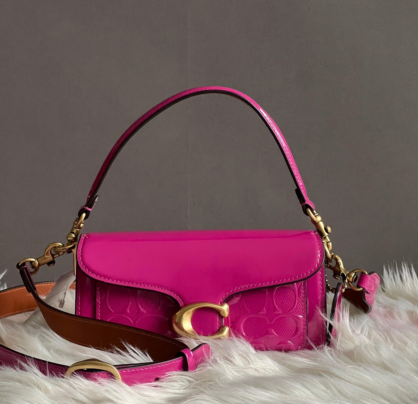 Coach Tabby Shoulder Bag 20 in Signature Leather