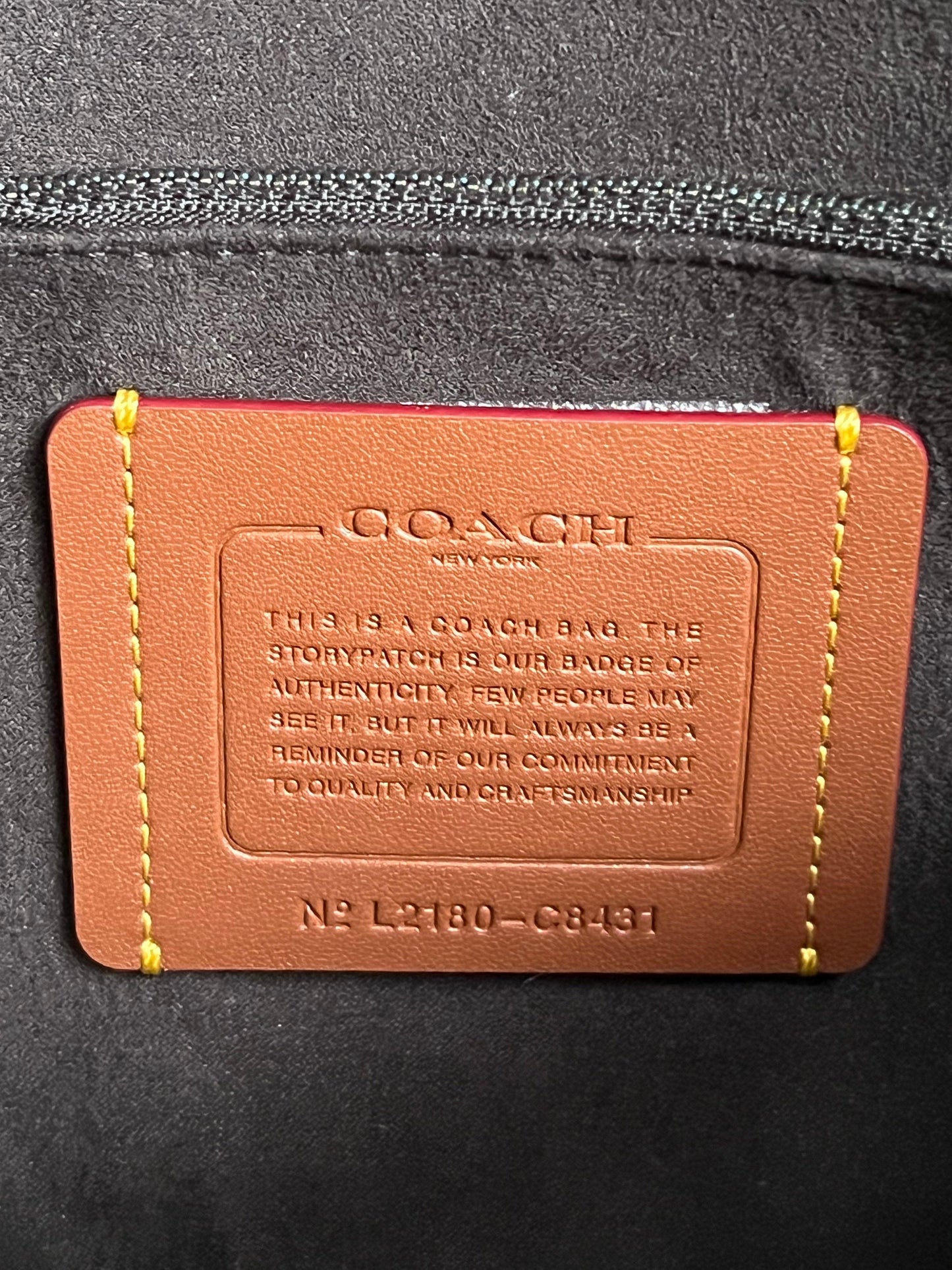 Coach Soft Tabby Messenger in Signature Leather