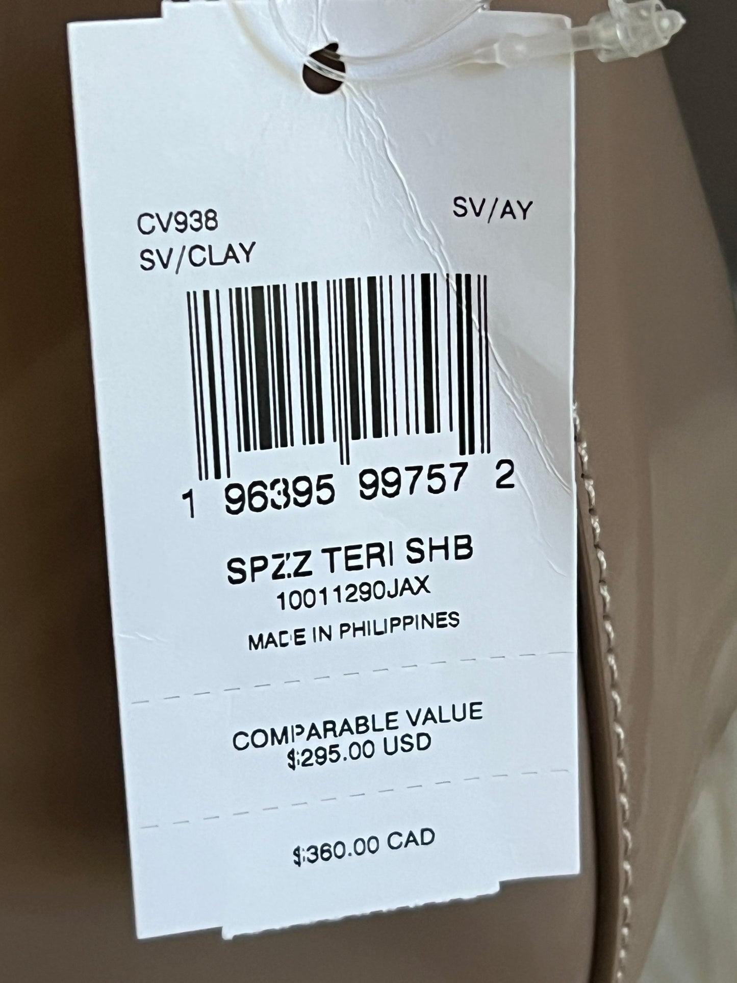 CV938 - Coach Teri Shoulder Bag in Spazzolato Leather