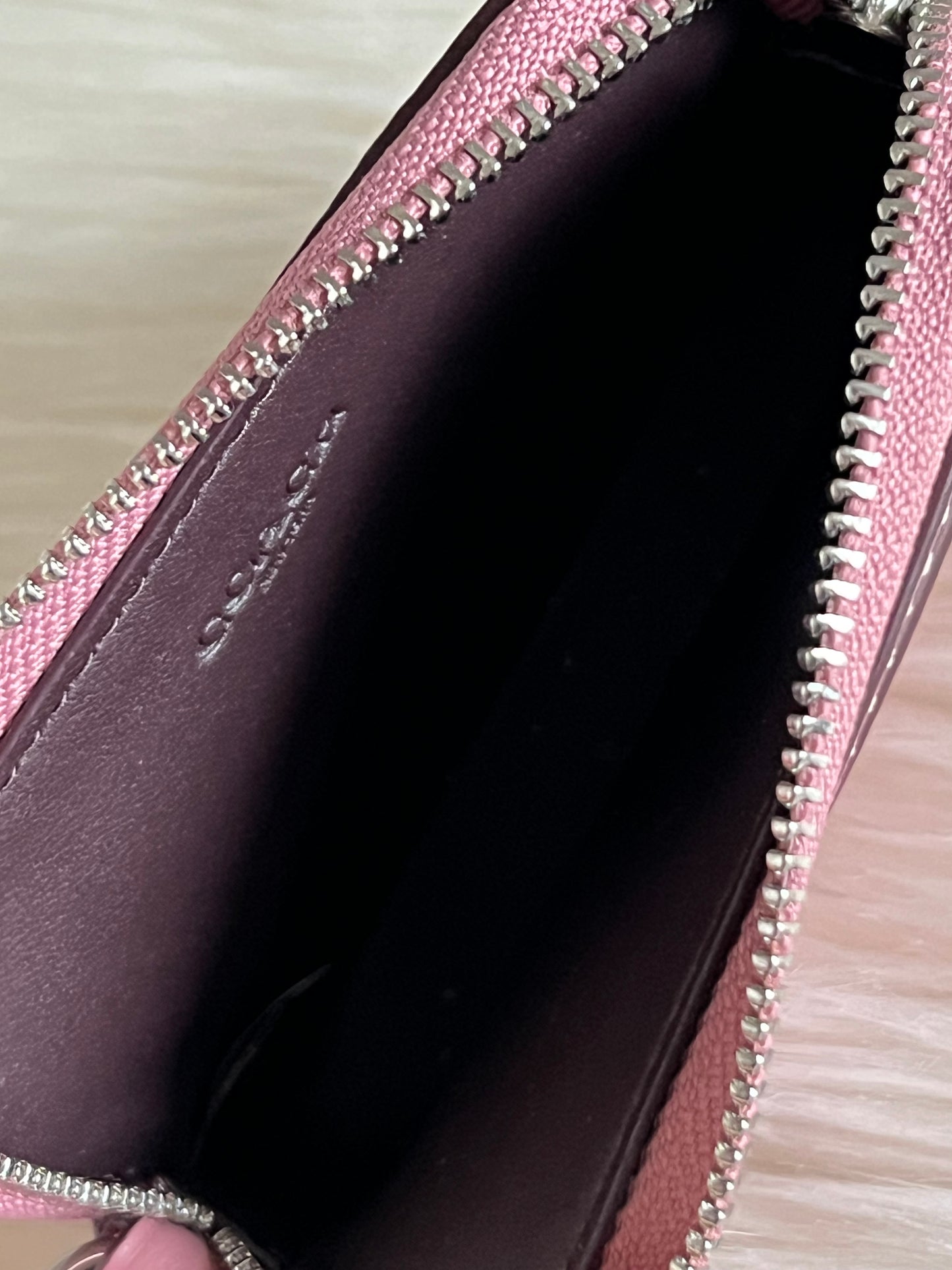 Coach Zip Card Case In Star Print