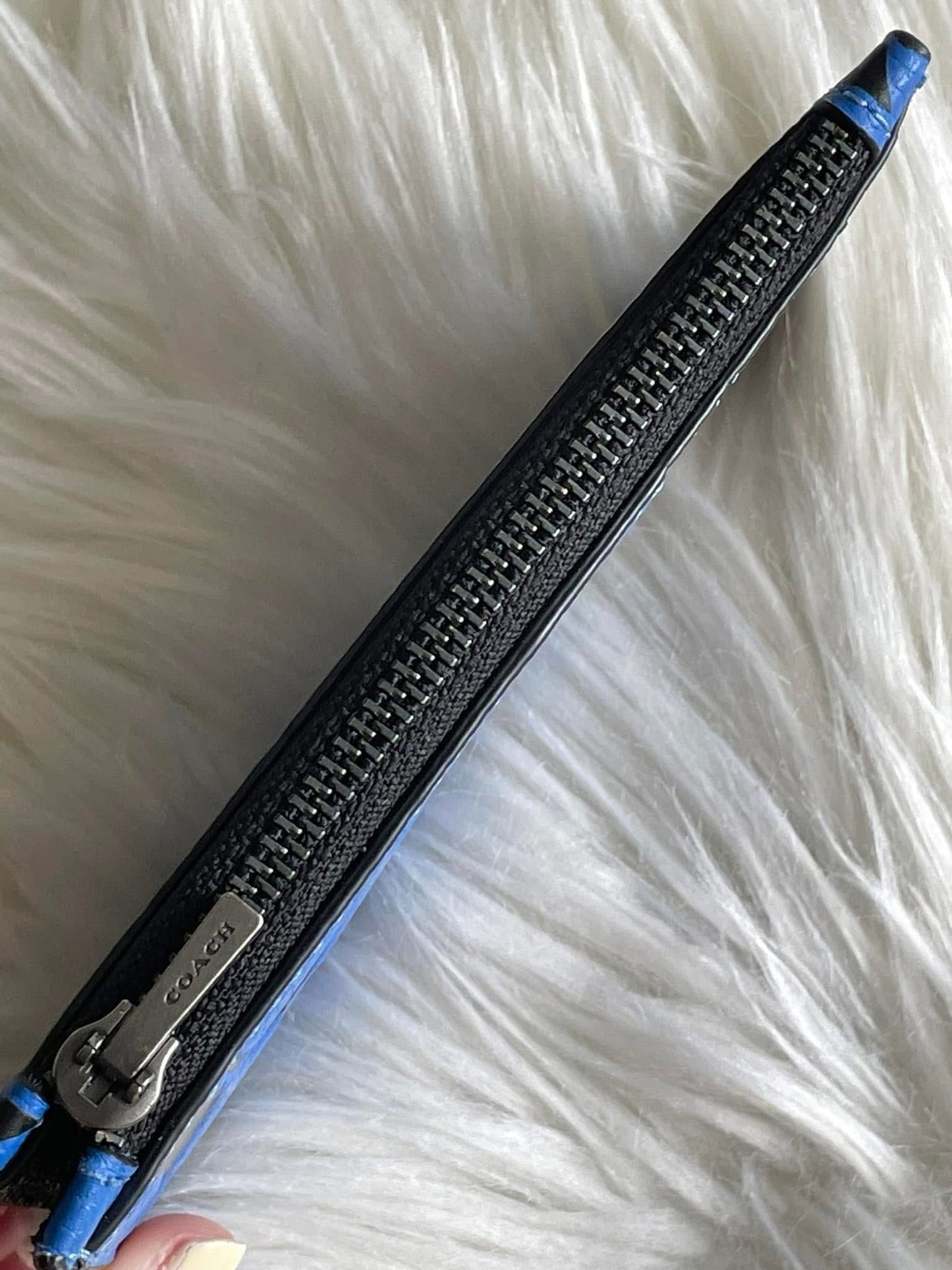 Coach Zip Card Case in Signature Leather