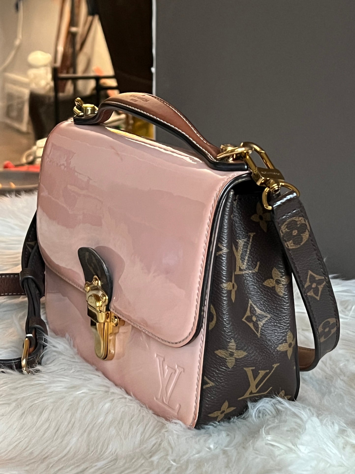 Louis Vuitton Vernis Cherrywood PM
