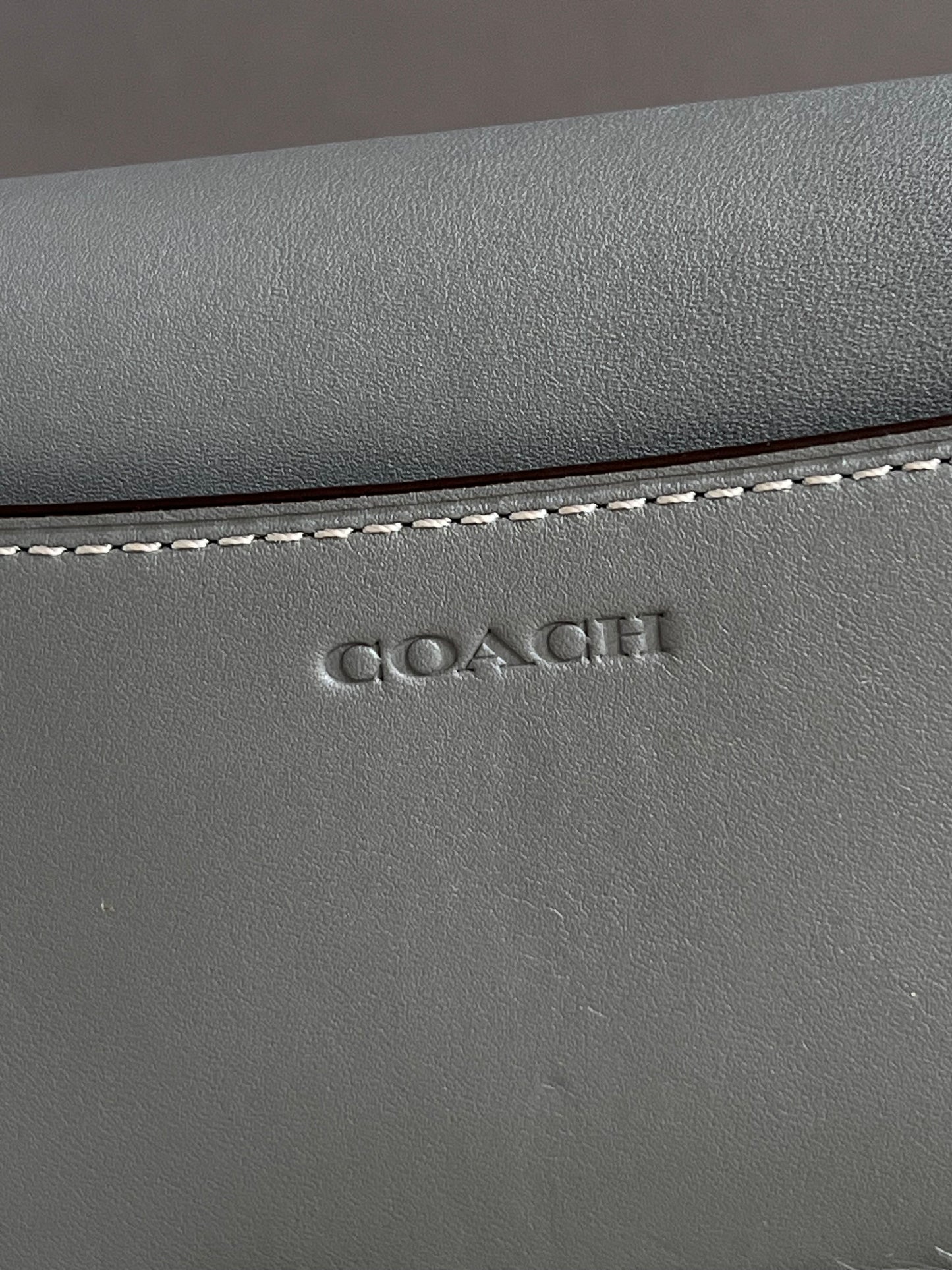 Coach Women’s Envelope Turnlock Wallet