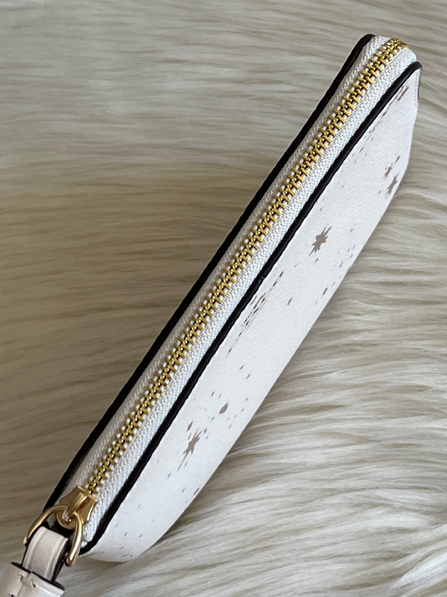 Coach Corner Zip Wrislet With Star Print