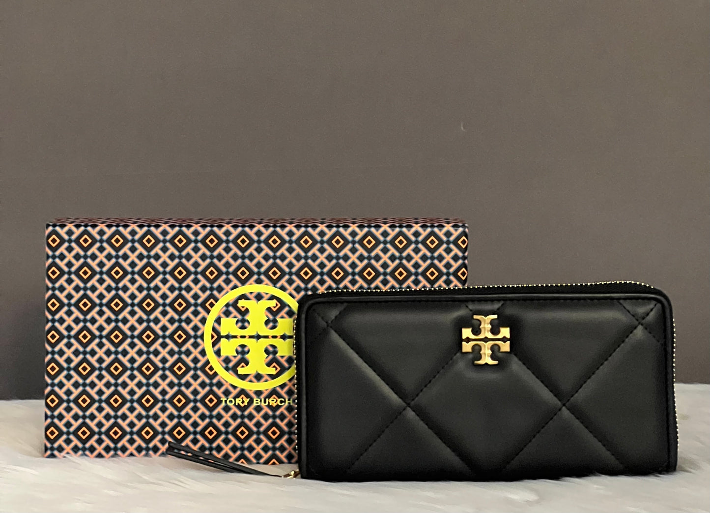Tory Burch Kira Diamond Quilted Zip Continental Wallet