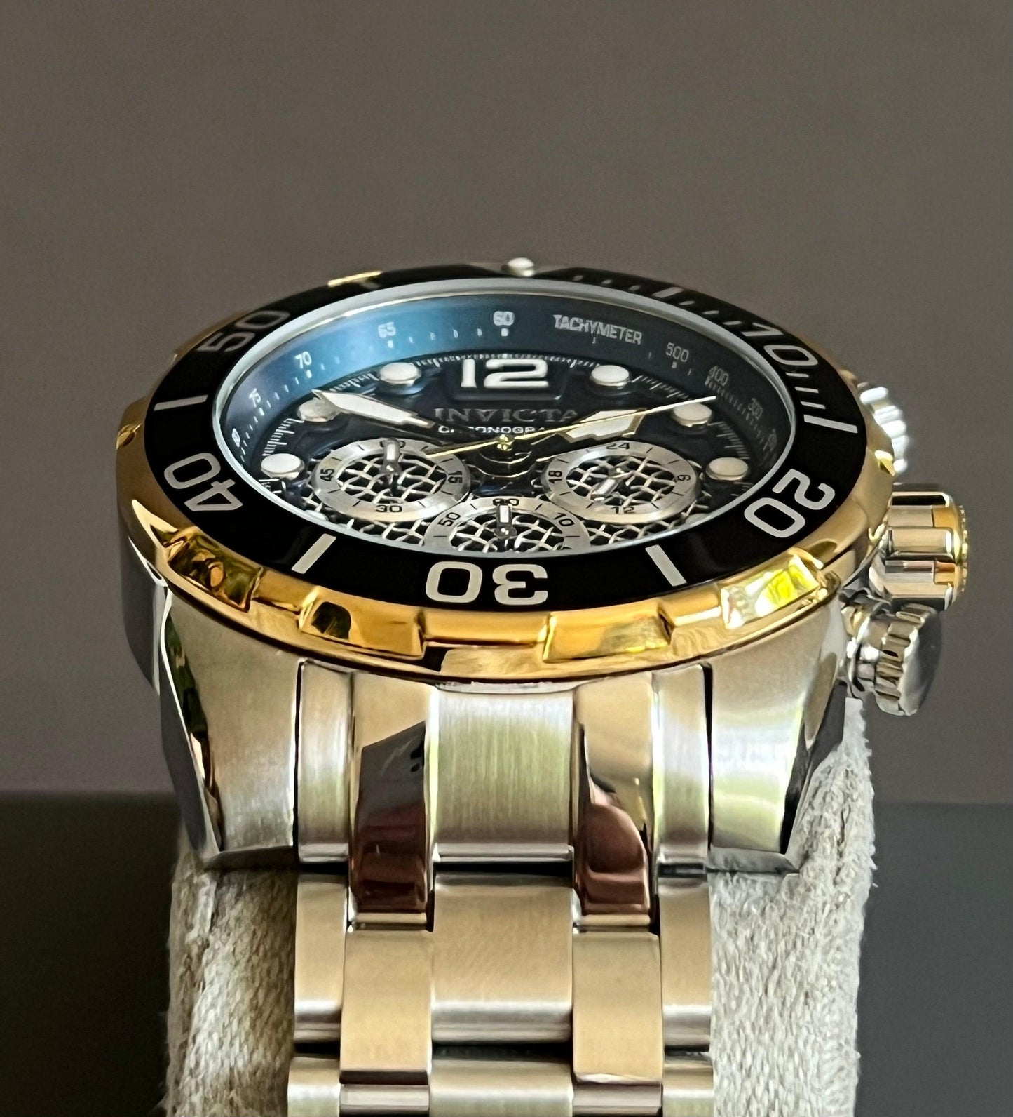 Invicta Pro Diver Men’s Watch