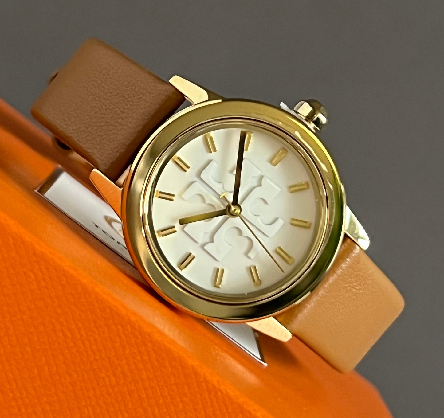 Tory Burch Gigi Leather Strap Watch Gift Set