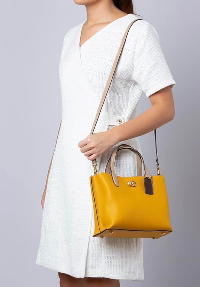 Coach Willow Tote 24 in Colorblock