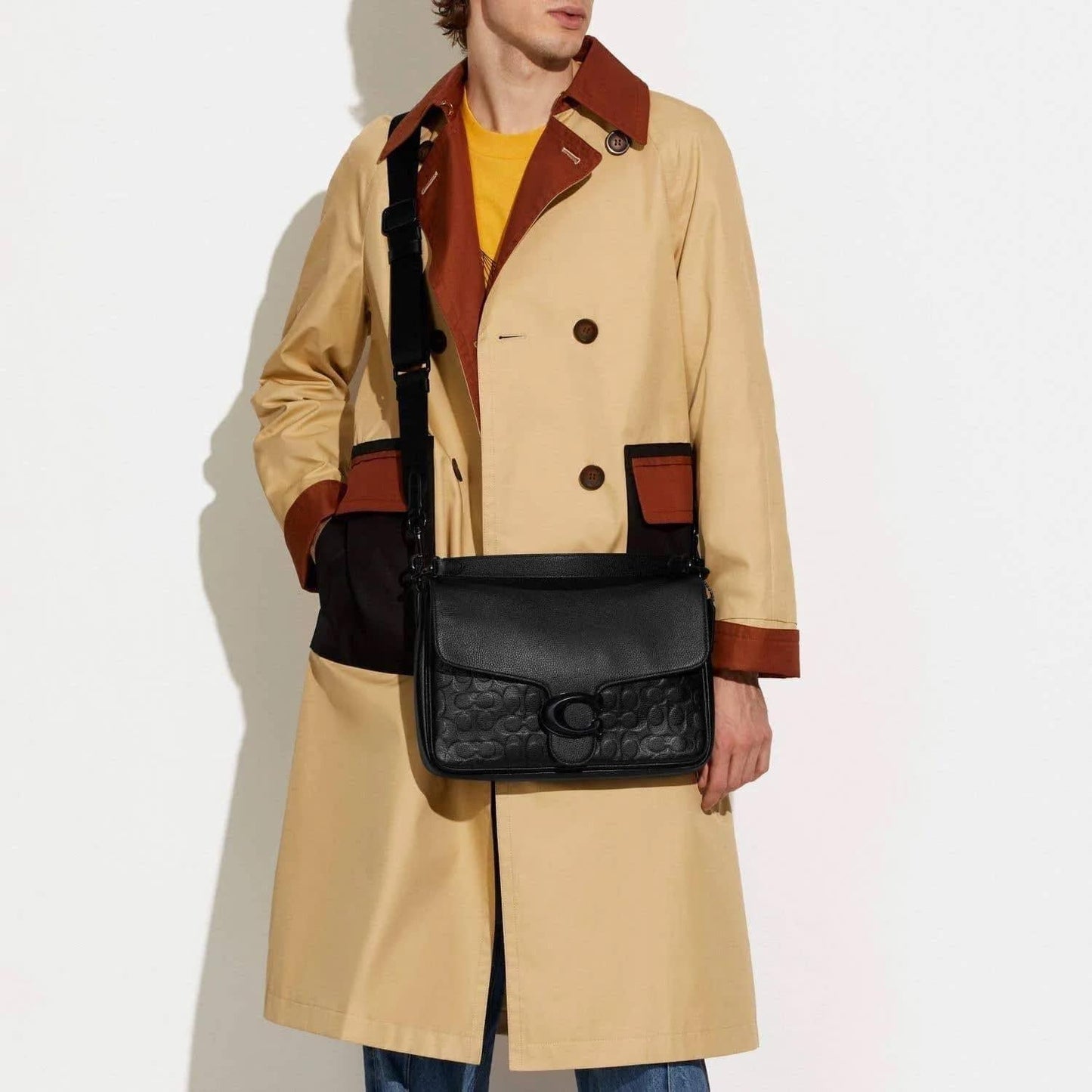 Coach Soft Tabby Messenger in Signature Leather