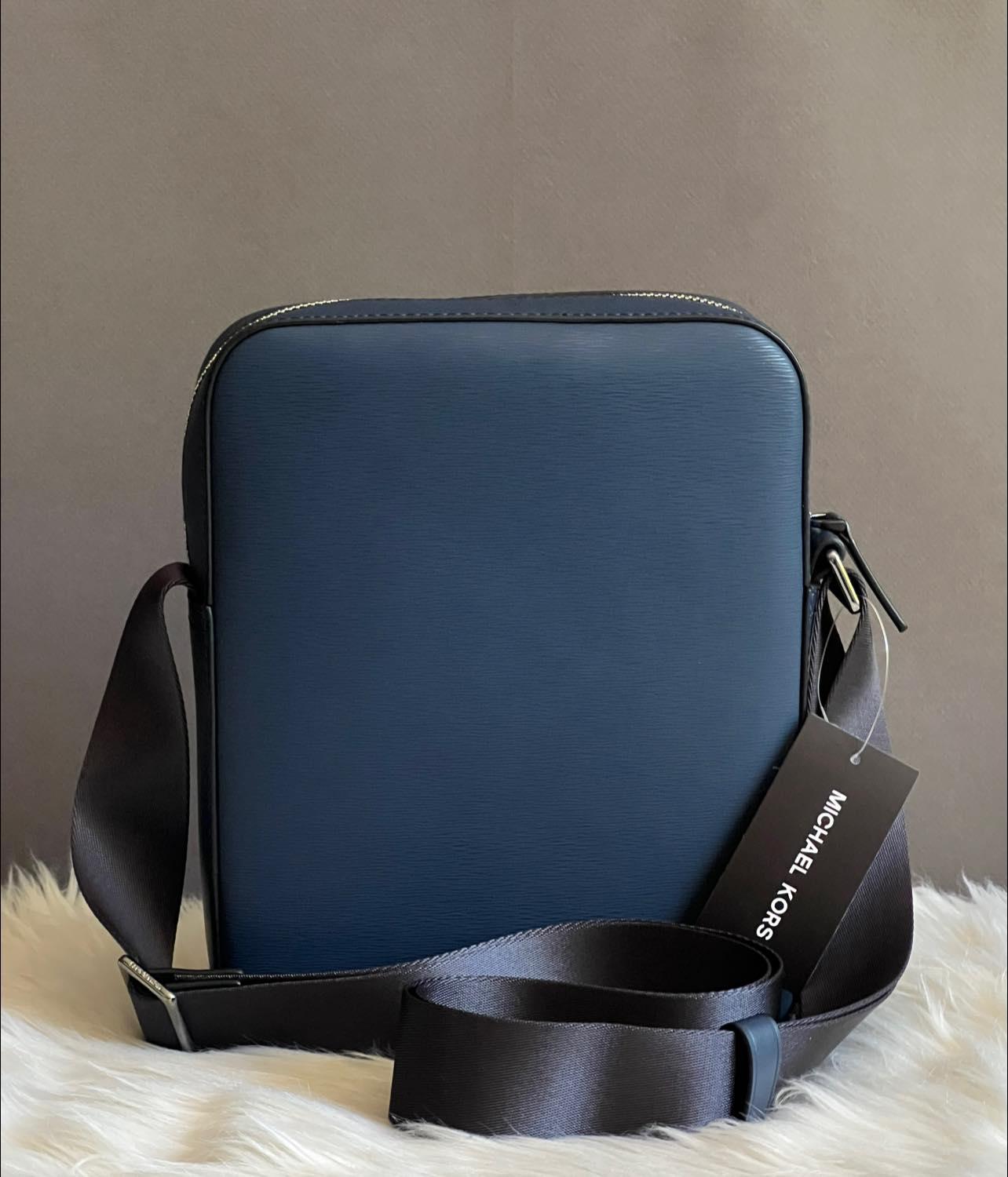 Michael Kors Cooper Flight Bag