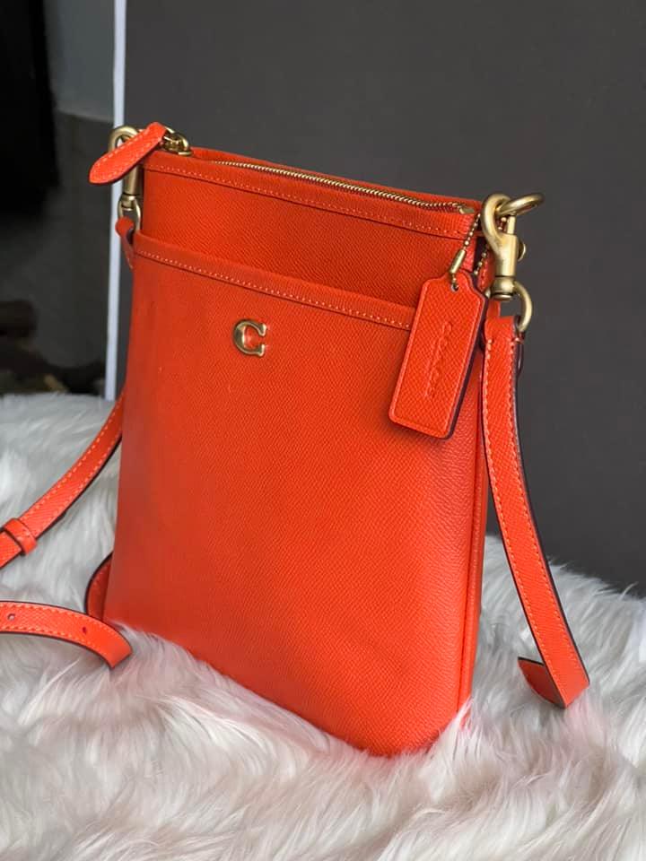 Coach Kitt Messenger Crossbody