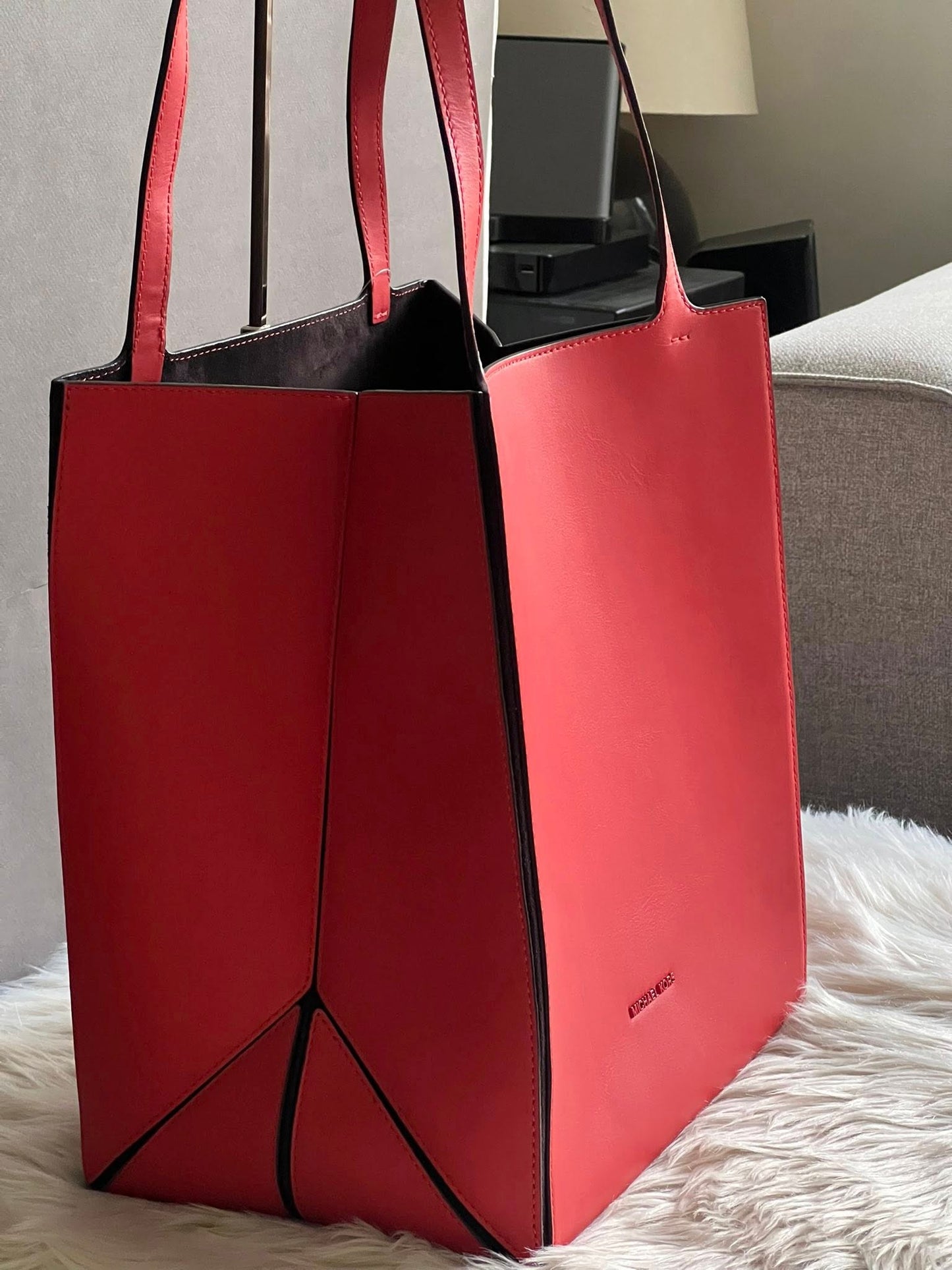 Michael Kors Jordi Large Leather Tote Bag