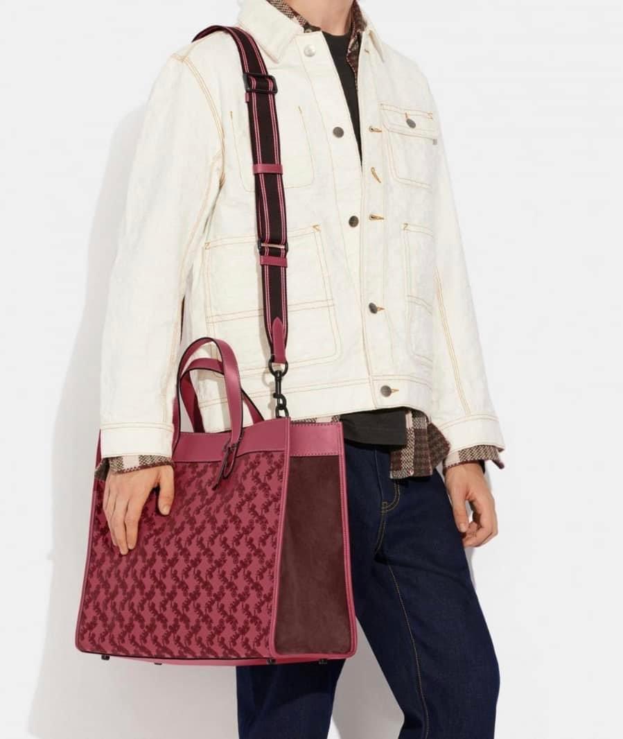 Coach Field Tote 40 with Horse and Carriage