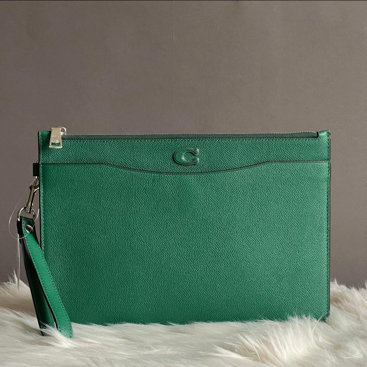 Coach Pouch Wristlet in Crossgrain Leather with Signature Canvas Interior