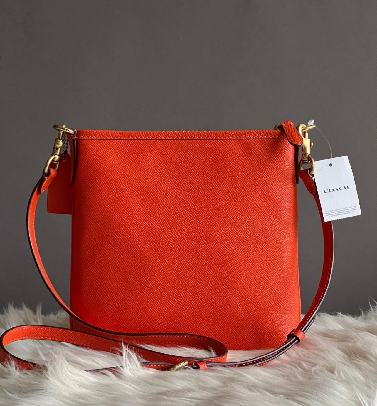 Coach Kitt Messenger Crossbody