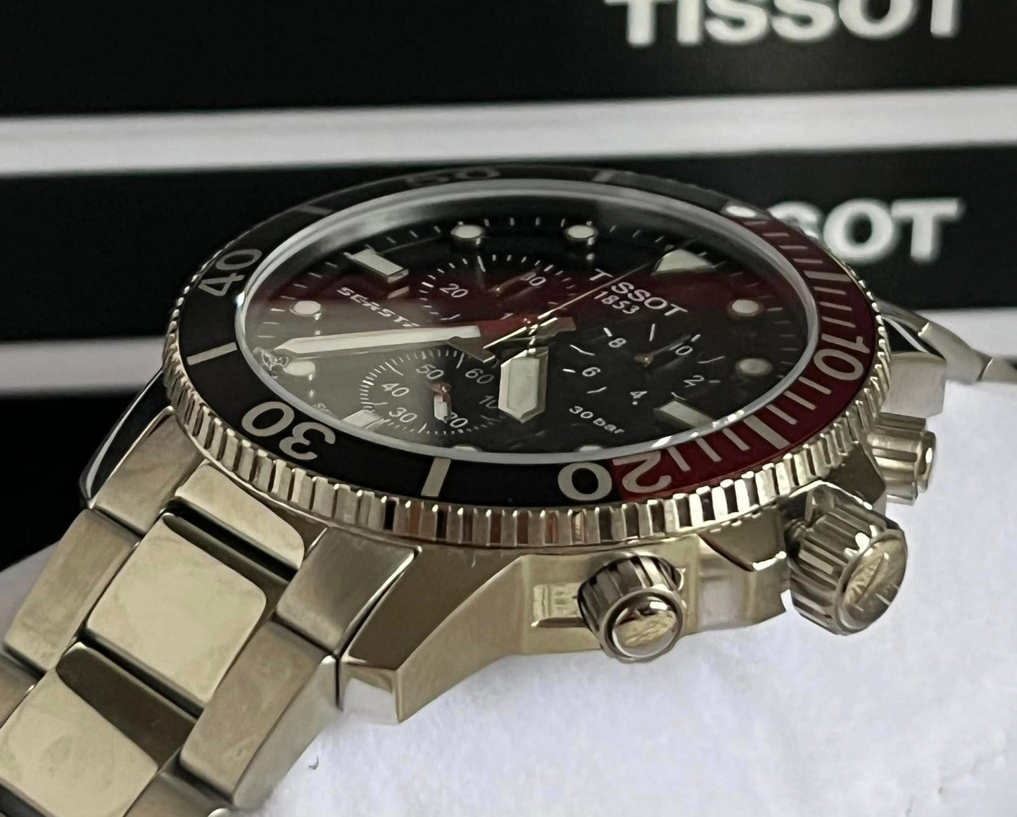 Tissot Men’s Seastar 1000 Quartz Chronograph Watch