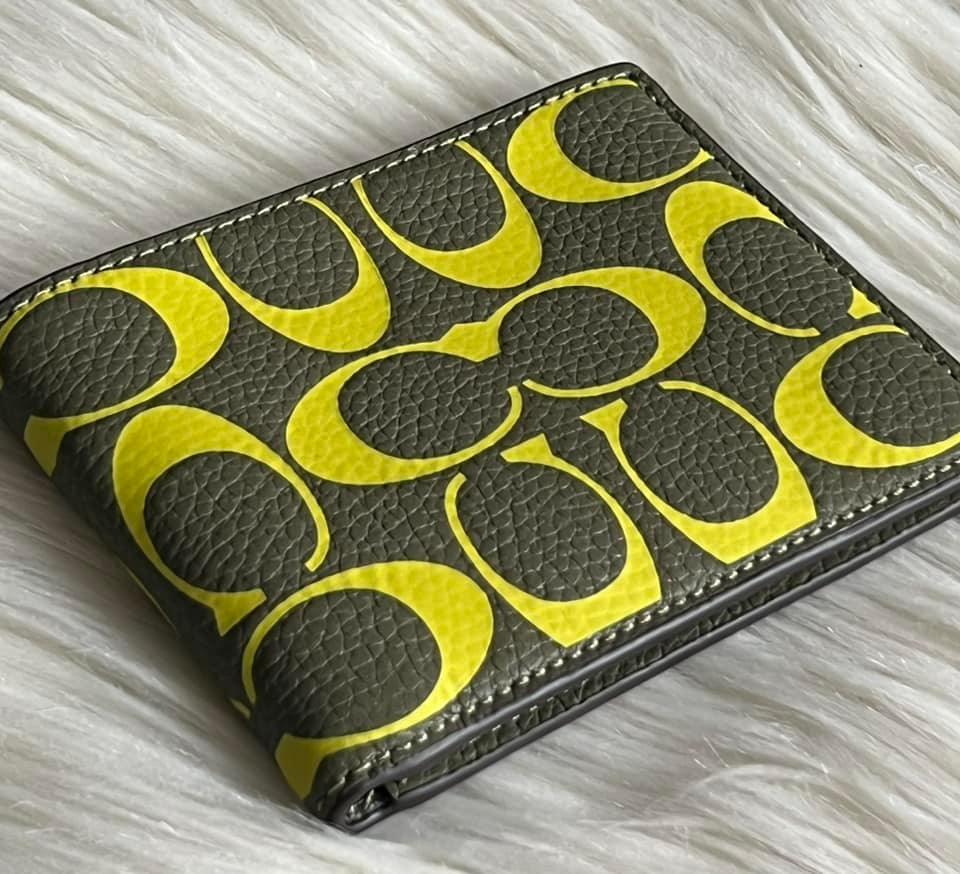 Coach Men’s Slim Billfold Wallet In Signature Leather