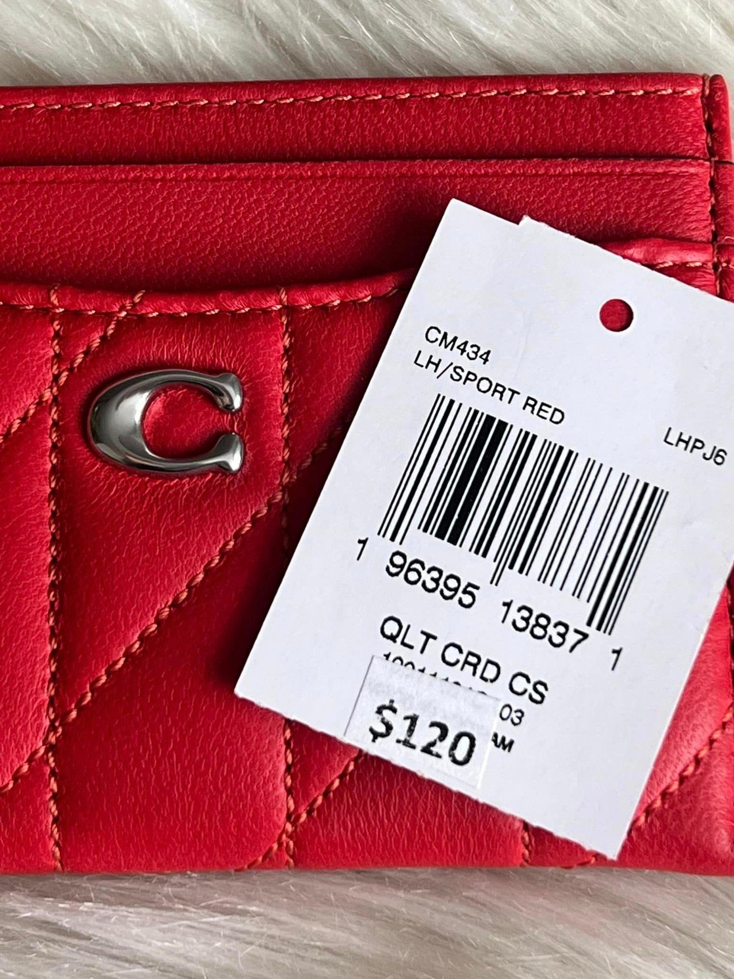 Coach Essential Card Case With Pillow Quilting
