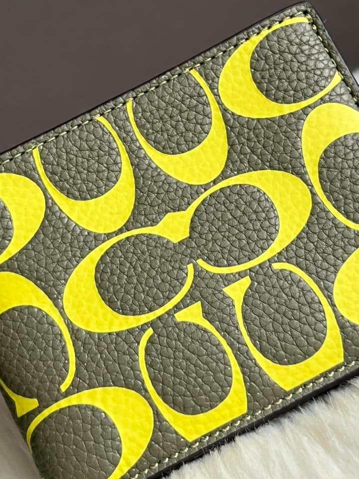 Coach Men’s Slim Billfold Wallet In Signature Leather